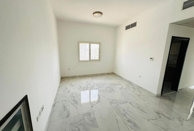 82376312 - Property Image 2