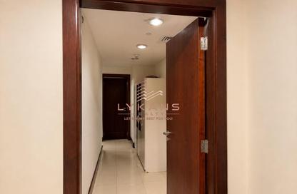 Apartment - 2 Bedrooms - 3 Bathrooms for rent in Jumeirah Living - World Trade Centre Residence - World Trade Center - Dubai
