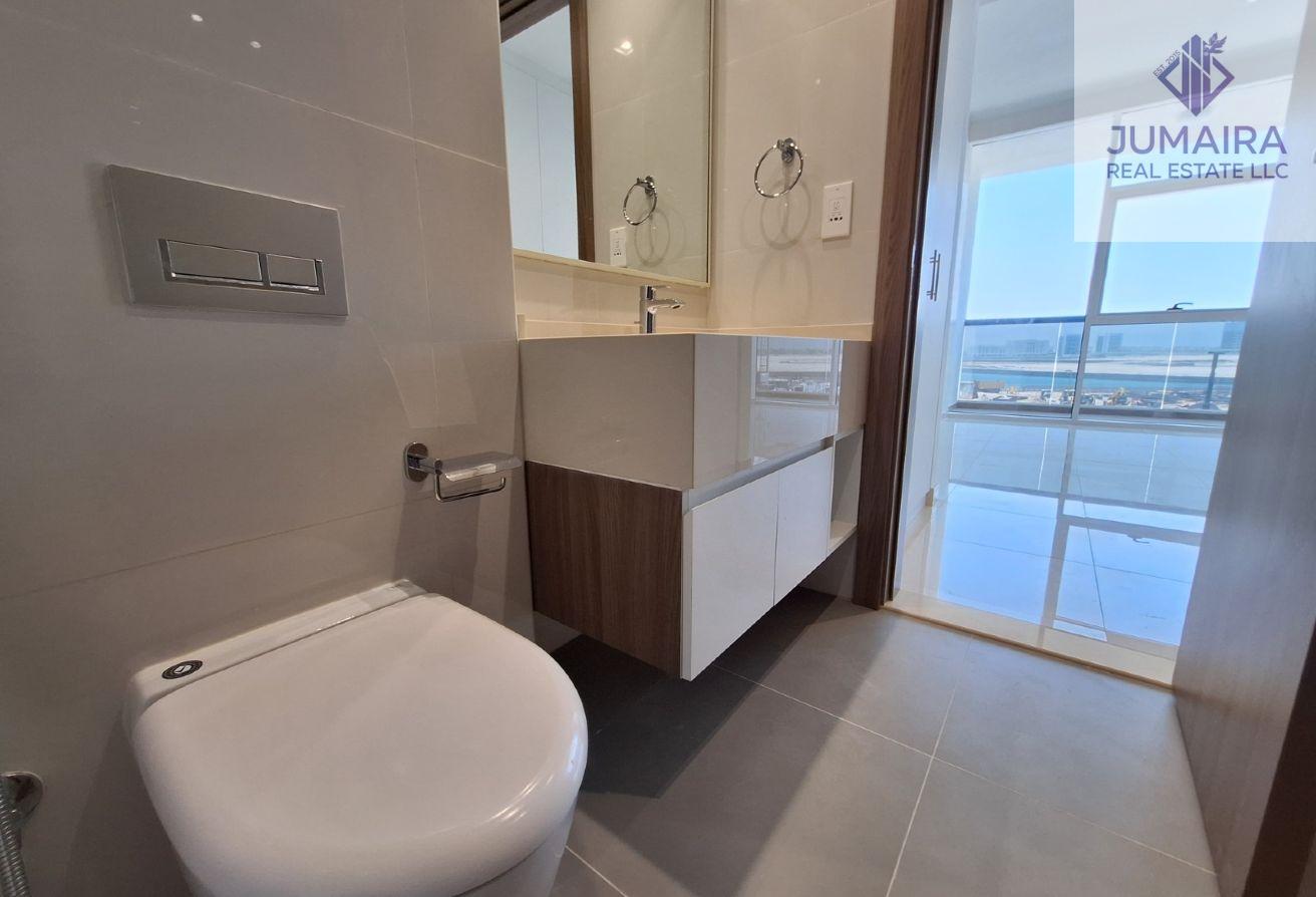 Spacious I Sea View 1BR for Sale | Gateway 2