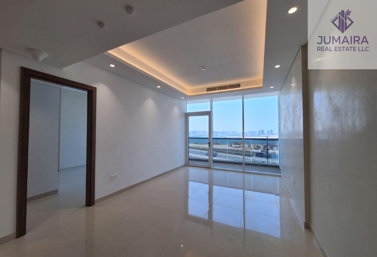 Spacious I Sea View 1BR for Sale | Gateway 2