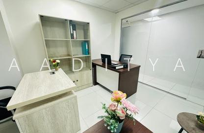 Office Space - Studio - 1 Bathroom for rent in Silver Home Building - Hor Al Anz - Deira - Dubai