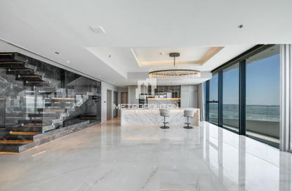 Apartment - 4 Bedrooms - 6 Bathrooms for sale in Stella Maris - Dubai Marina - Dubai
