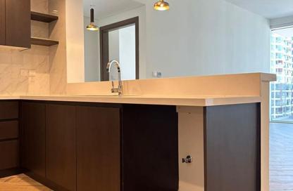 Apartment - 2 Bedrooms - 3 Bathrooms for rent in 1 Residences - Al Kifaf - Bur Dubai - Dubai