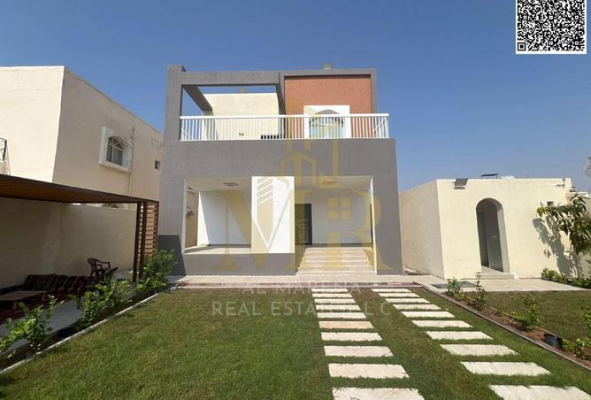104032644 - Property Image 2