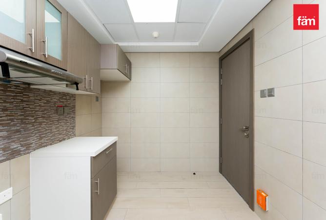 76563035 - Property Image 3