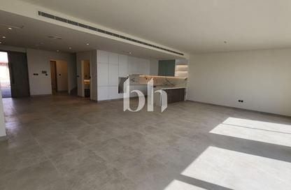 Townhouse - 3 - 5 for sale in California Residence - California Village - Dubai