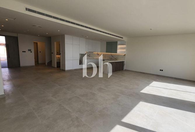 3-bed townhouse in California Residence · Vacant — photo 3