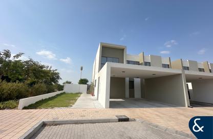 Townhouse - 4 Bedrooms - 5 Bathrooms for rent in La Rosa 5 - La Rosa - Villanova - Dubai Townhouse - 4 Bedrooms - 5 Bathrooms for rent in La Rosa 5 - La Rosa - Villanova - Dubai