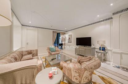 Apartment - 3 Bedrooms - 4 Bathrooms for sale in Palazzo Versace - Culture Village - Dubai