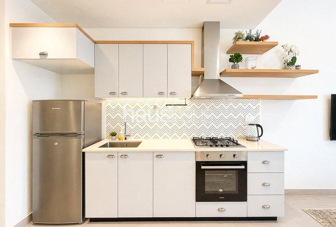 98266418 - Property Image 3