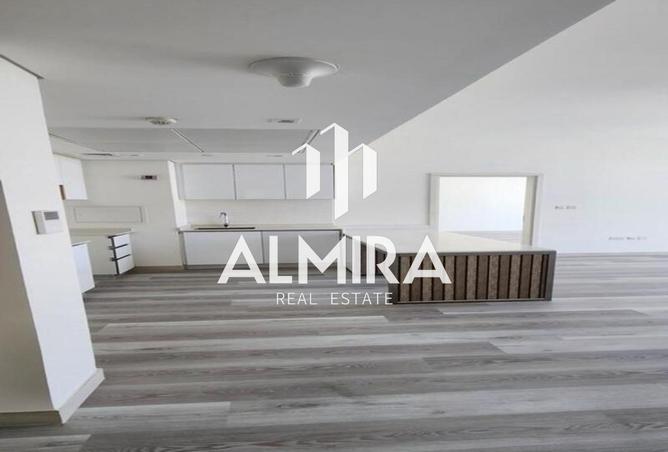 76983428 - Property Image 3