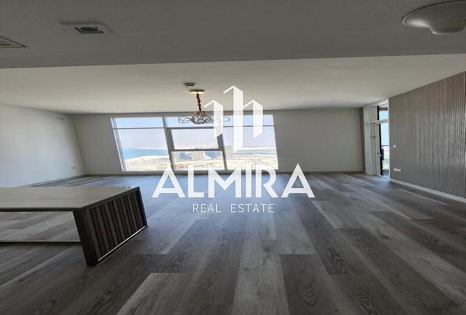 76983428 - Property Image 2