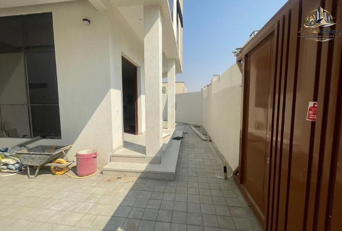 105965740 - Property Image 2