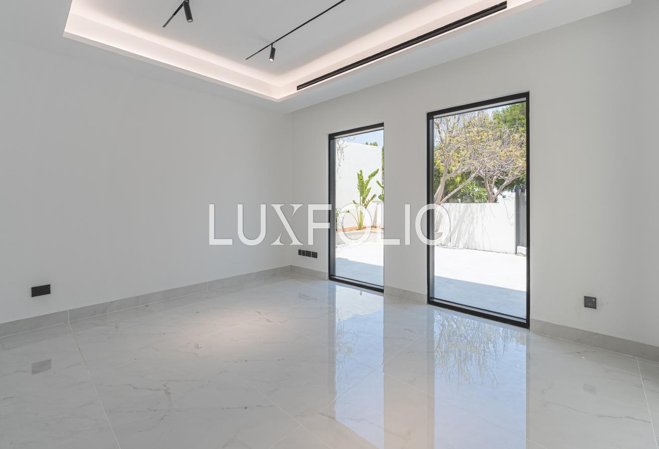 Exclusive | Brand New Unique Villa | Spectacular photo 12
