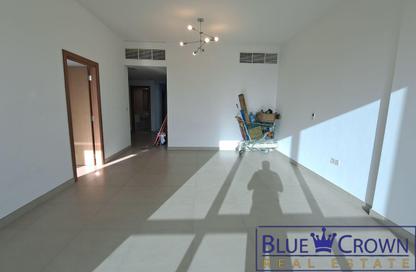 Apartment - 3 Bedrooms - 4 Bathrooms for rent in Al Nasr Square Block D - Al Nasr Square - Oud Metha - Bur Dubai - Dubai