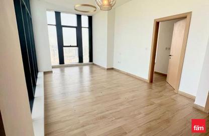 Apartment - 1 Bedroom - 2 Bathrooms for rent in Regina Tower - District 12 - Jumeirah Village Circle - Dubai