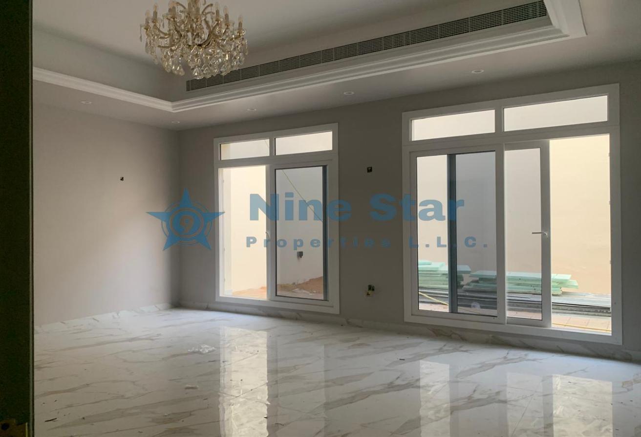 PRIME LOCATION / READY TO MOVE photo 10