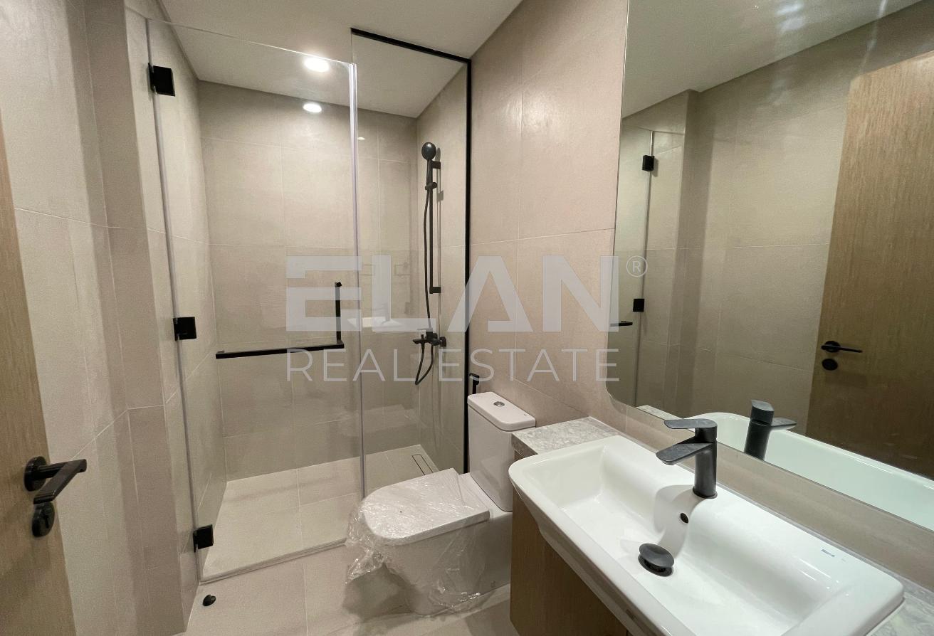 Elegant 3-Bedroom Villa | Family-Friendly |Serene photo 5