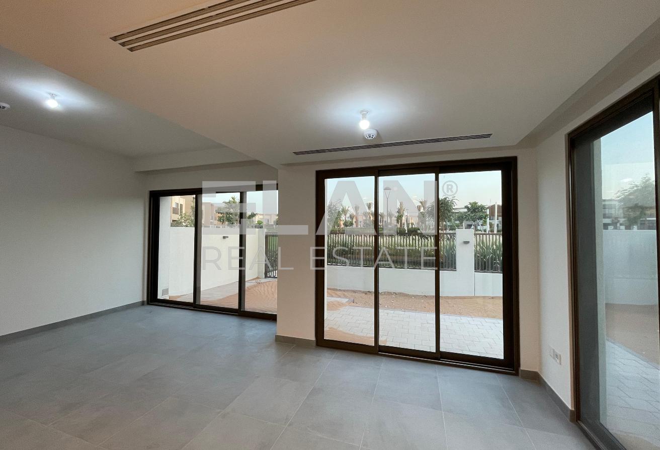 Elegant 3-Bedroom Villa | Family-Friendly |Serene photo 2
