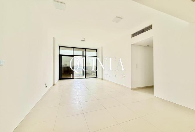 87878189 - Property Image 3