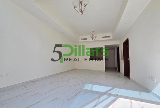 113702763 - Property Image 2