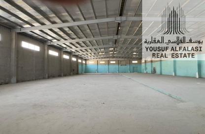 Warehouse - Studio - 2 Bathrooms for rent in Umm Al Thuoob - Umm Al Quwain