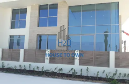 تاون هاوس - 2 غرف نوم - 3 حمامات للايجار في ممشى السعديات - منطقة السعديات الثقافية - جزيرة السعديات - أبوظبي