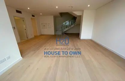 تاون هاوس - 2 غرف نوم - 3 حمامات للايجار في ممشى السعديات - منطقة السعديات الثقافية - جزيرة السعديات - أبوظبي