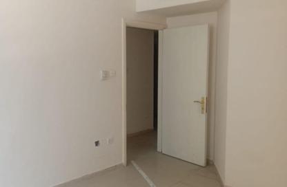Apartment - 2 Bedrooms - 2 Bathrooms for rent in Al Khan - Sharjah