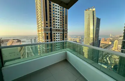 Apartment - 3 Bedrooms - 3 Bathrooms for sale in Marina Pinnacle - Dubai Marina - Dubai