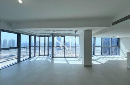 Apartment - 3 - 4 for rent in Radiant Square - City Of Lights - Al Reem Island - Abu Dhabi Apartment - 3 - 4 for rent in Radiant Square - City Of Lights - Al Reem Island - Abu Dhabi