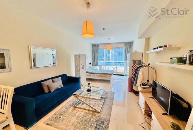 Large Studio | Furnished | Multiple Cheques |