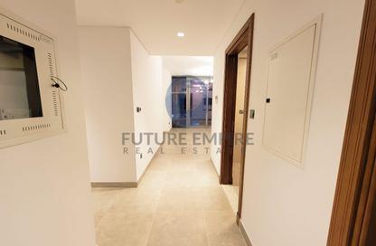 Apartment - 2 - 4 for rent in Airport Road Area - Al Garhoud - Dubai