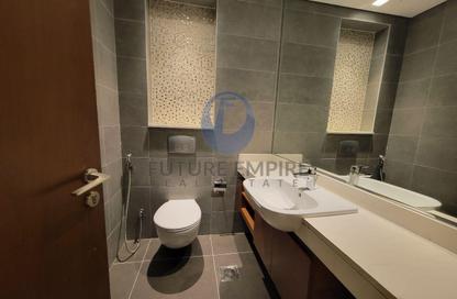 Apartment - 2 - 4 for rent in Airport Road Area - Al Garhoud - Dubai