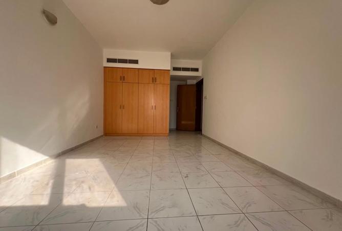 128856324 - Property Main Image
