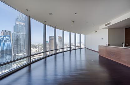 Apartment - 3 Bedrooms - 4 Bathrooms for rent in Burj Khalifa Area - Downtown Dubai - Dubai Apartment - 3 Bedrooms - 4 Bathrooms for rent in Burj Khalifa Area - Downtown Dubai - Dubai