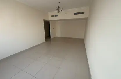 شقة - 3 غرف نوم - 3 حمامات للايجار في شارع التعاون - التعاون - الشارقة