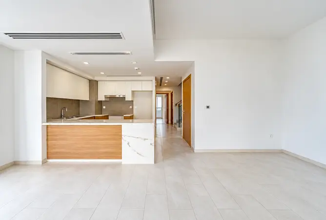162779254 - Property Image 3