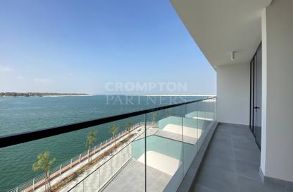 Townhouse - 4 - 6 for rent in Al Sail Tower - Al Dana - Al Raha Beach - Abu Dhabi