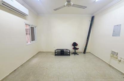 Apartment - 1 Bedroom - 1 Bathroom for rent in Al Thani Muwaileh - Muwaileh Commercial - Sharjah