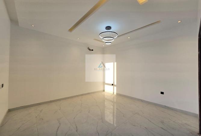 107758057 - Property Image 3