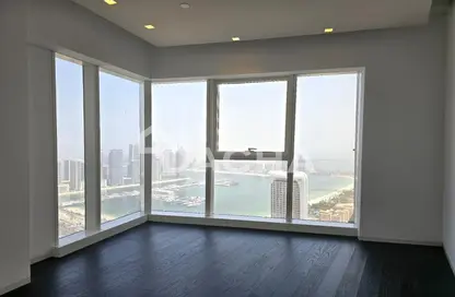 Apartment - 3 Bedrooms - 4 Bathrooms for sale in Damac Heights - Dubai Marina - Dubai