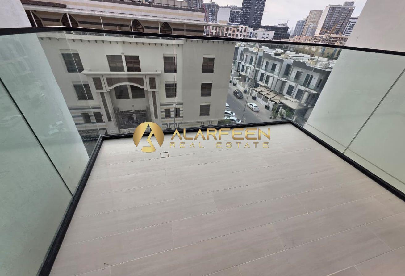 Downtown View Studio | Balcony | Binghatti Phoenix photo 6