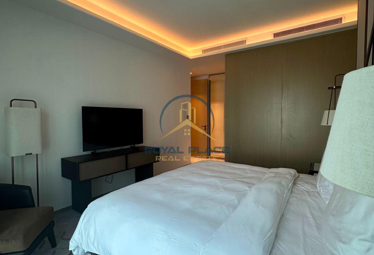 Furnished 3BR Hotel Apartment | Sea & Skyline View photo 4