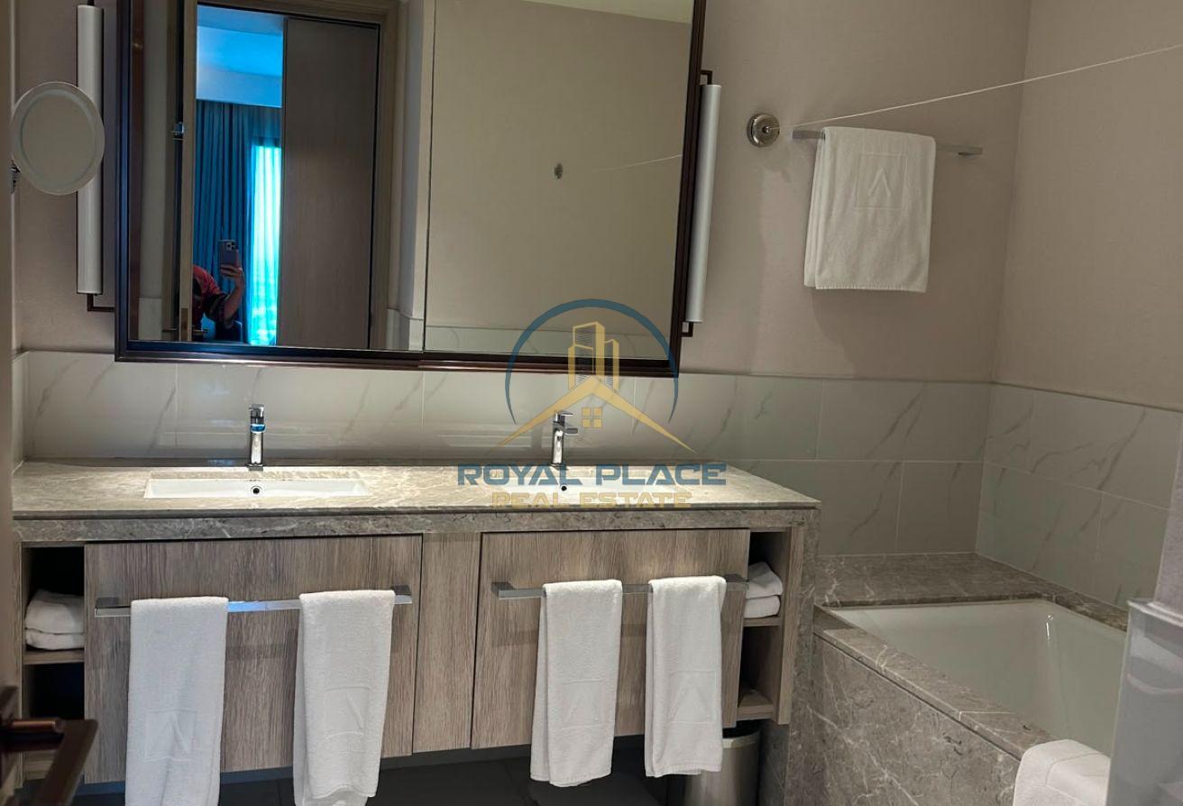 Furnished 3BR Hotel Apartment | Sea & Skyline View photo 7