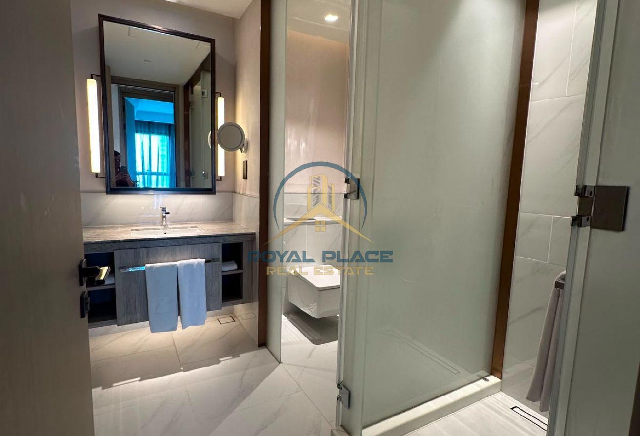 Furnished 3BR Hotel Apartment | Sea & Skyline View photo 9