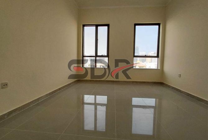 76174461 - Property Image 3