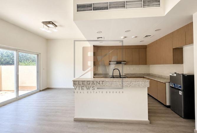 104697440 - Property Image 3
