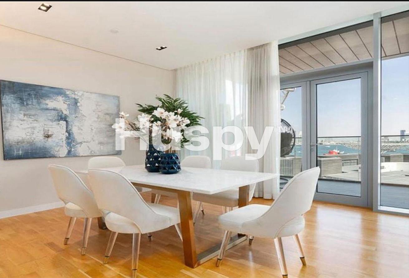 Upgraded | Fully Furnished | Ain View photo 12