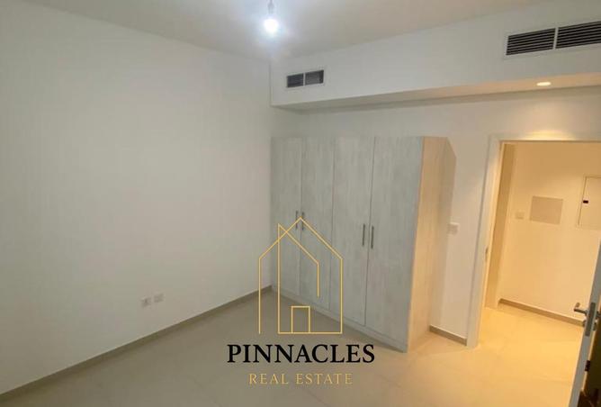 74252525 - Property Image 3